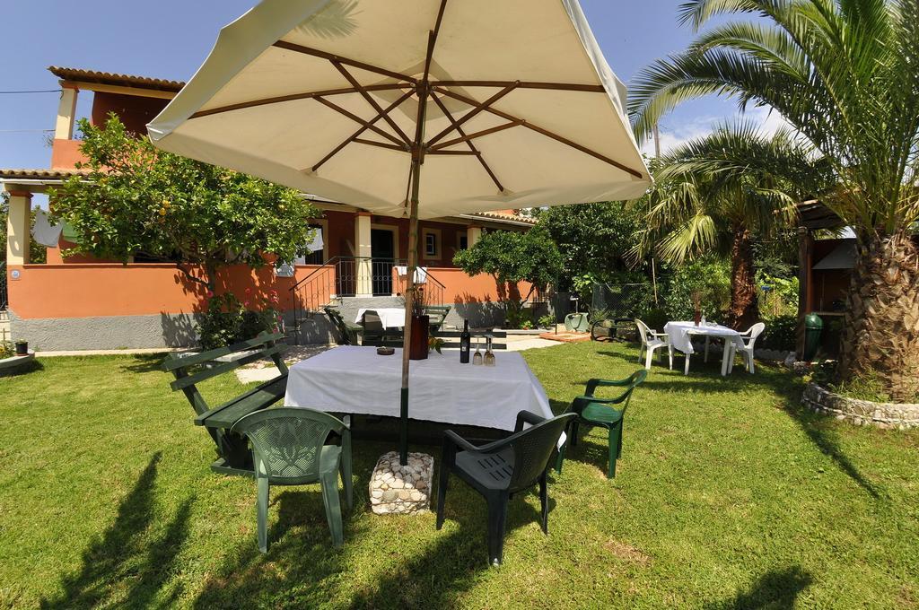 Villa Toula Dassia  Zewnętrze zdjęcie